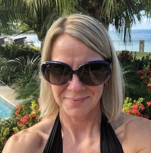 Meet your Posher, Julie